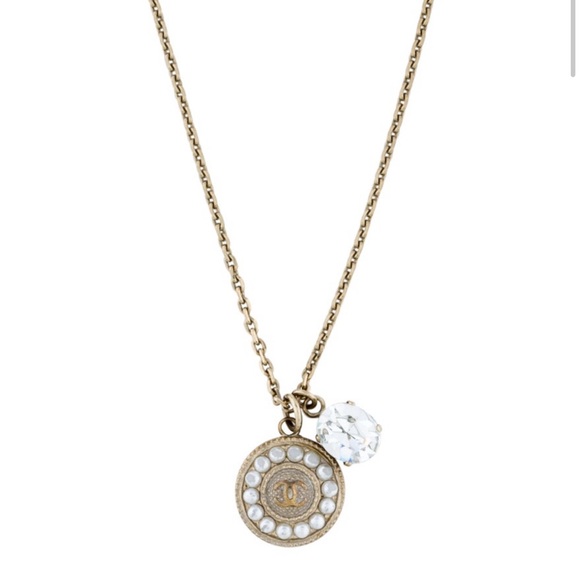 Chanel Necklace - Picture 1 of 6